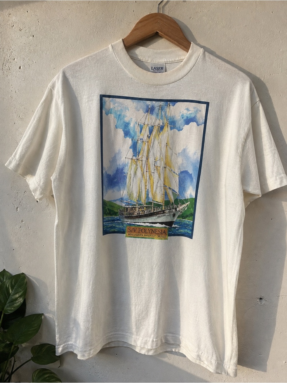 Vintage 90s Windjammer Barefoot Cruises S/V Polynesia T-Shirt USA Made Large